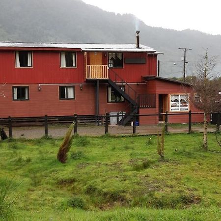 Cabanas Robinson Puerto Puyuguapi Exteriér fotografie